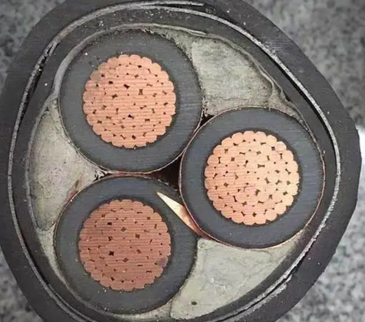 廣州電纜廠講解電線(xiàn)電纜的制作方法.jpg 廣州電纜廠講解電線(xiàn)電纜的制作方法.jpg